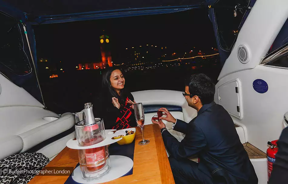 Proposal photographer at Big Ben